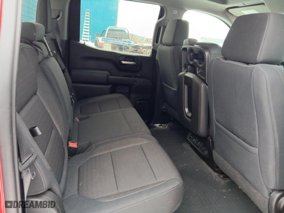 2019 Chevrolet Silverado 1500 LT with VIN 3GCUYDED8KG132130, listed as a Copart auction lot 43818385 with 104,779 mi miles and Salvage Title. Bid and sale history available at carsss.com. Image 10.