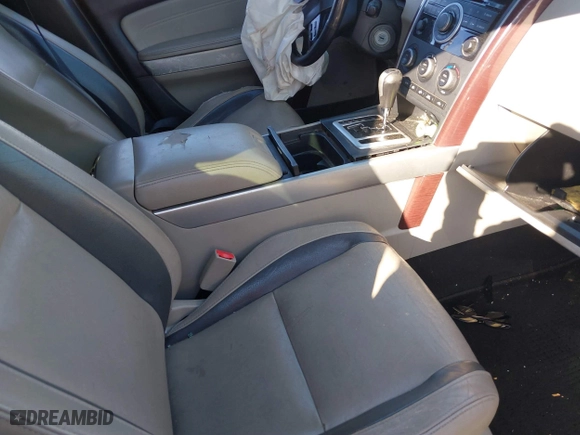 2008 Mazda CX-9 Touring with VIN JM3TB38VX80141895, listed as a IAAI auction lot 41629157 with 259,095 mi miles. Bid and sale history available at carsss.com. Image 5.