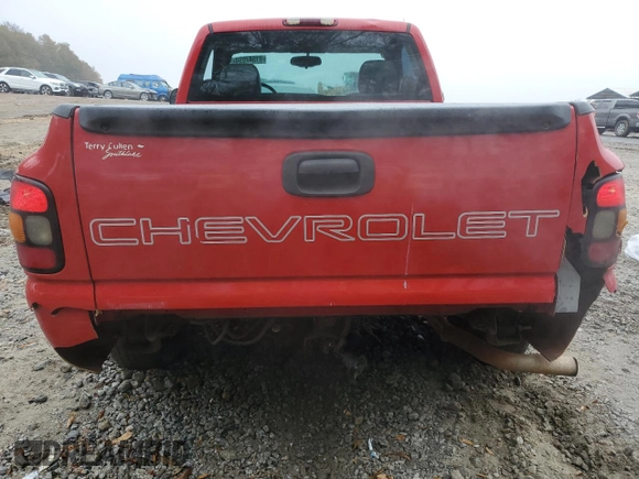 2004 Chevrolet Silverado 1500 LS with VIN 1GCEC14V64Z347651, listed as a Copart auction lot 81547694 with 262,958 mi miles and Salvage Title. Bid and sale history available at carsss.com. Image 6.