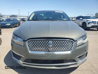2017 Lincoln MKZ Reserve z VIN 3LN6L5F98HR654644, wystawiony jako Copart lot #52535245 z przebiegiem 135 828 mil mil oraz Szkoda całkowita • Salvage title. Historia ofert i sprzedaży dostępna na DreamBid. Obrazek 5.