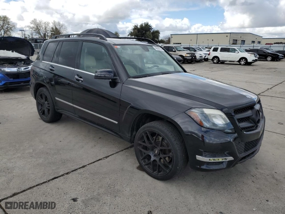 2014 Mercedes-Benz GLK-Class GLK 350 with VIN WDCGG5HBXEG258256, listed as a Copart auction lot 49088705 with NaN miles and Clean Title. Bid and sale history available at carsss.com. Image 4.