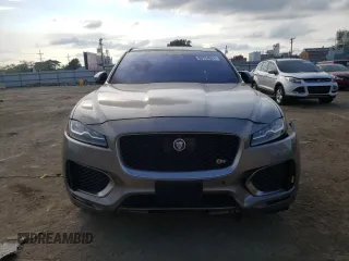 2019 Jaguar F-Pace S с VIN SADCM2FV6KA367681, выставлен на аукционе Copart как лот 69754324 с пробегом 62 543 миль миль и Списание • Salvage title. История ставок и продаж доступна на DreamBid. Изображение 5.