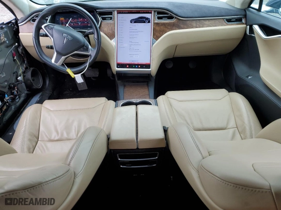 2017 Tesla Model S 100D with VIN 5YJSA1E29HF205514, listed as a Copart auction lot 48915695 with 61,801 mi miles and Salvage Title. Bid and sale history available at carsss.com. Image 8.