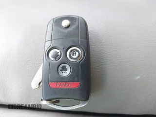 2011 Acura MDX Technology z VIN 2HNYD2H63BH503073, wystawiony jako IAAI lot #42236721 z przebiegiem 215 808 mil mil oraz . Historia ofert i sprzedaży dostępna na DreamBid. Obrazek 11.
