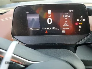 2021 Volkswagen ID.4 Pro S z VIN WVGUNPE28MP063782, wystawiony jako Copart lot #59502475 z przebiegiem 25 516 mil mil oraz Szkoda całkowita • Salvage title. Historia ofert i sprzedaży dostępna na DreamBid. Obrazek 9.