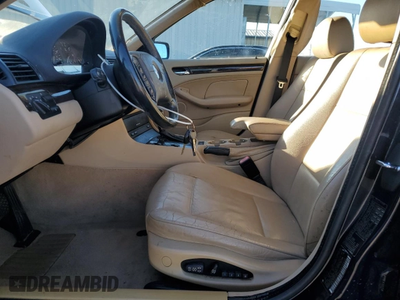 2003 BMW 3 Series 325i with VIN WBAET374X3NJ31528, listed as a Copart auction lot 88793105 with 119,962 mi miles and Salvage Title. Bid and sale history available at carsss.com. Image 7.