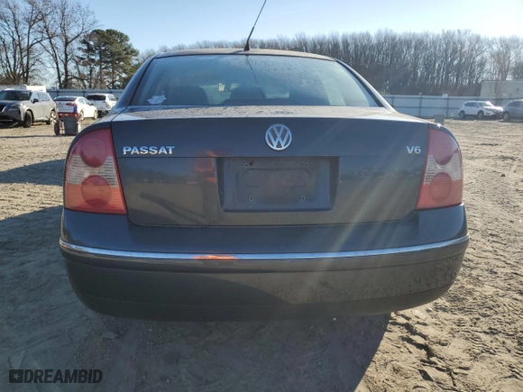 2003 Volkswagen Passat GLX with VIN WVWRH63B63P446844, listed as a Copart auction lot 86323794 with 157,023 mi miles and Clean Title. Bid and sale history available at carsss.com. Image 6.