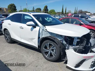 2024 Lexus RX 350 z VIN JTJCHMAA9R2013137, wystawiony jako IAAI lot #41817213 z przebiegiem 8577 mil mil oraz . Historia ofert i sprzedaży dostępna na DreamBid. Obrazek 1.