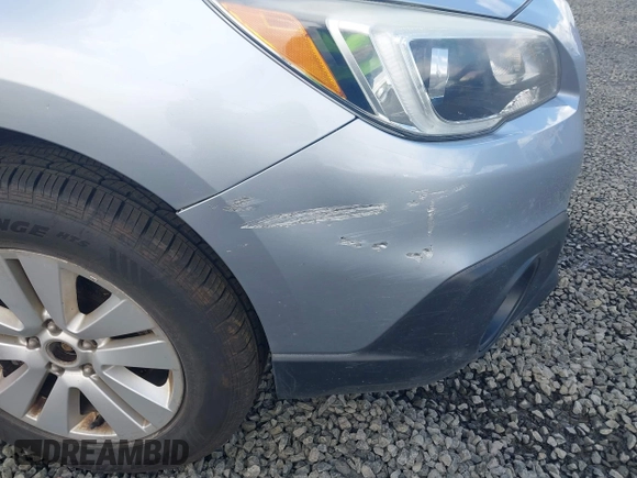 2015 Subaru Outback Premium with VIN 4S4BSACC1F3270520, listed as a IAAI auction lot 41916964 with 156,292 mi miles and . Bid and sale history available at DreamBid. Image 18.