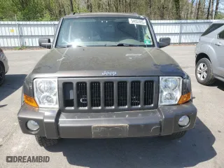2006 Jeep Commander with VIN 1J8HG48KX6C229068, listed as a Copart auction lot 54003995 with 186,875 mi miles and Salvage Title. Bid and sale history available at carsss.com. Image 5.