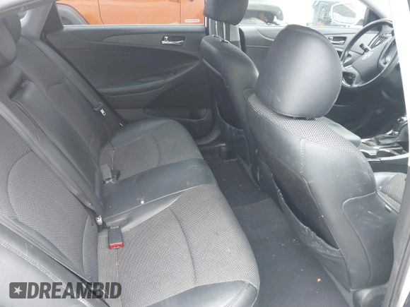 2013 Hyundai Sonata Limited with VIN 5NPEC4AB5DH522006, listed as a IAAI auction lot 41532895 with 189,161 mi miles and . Bid and sale history available at DreamBid. Image 8.