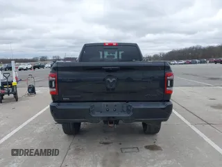 2019 Ram 2500 Laramie with VIN 3C6UR5FJ6KG574757, listed as a IAAI auction lot 41808297 with 33,981 mi miles. Bid and sale history available at carsss.com. Image 17.