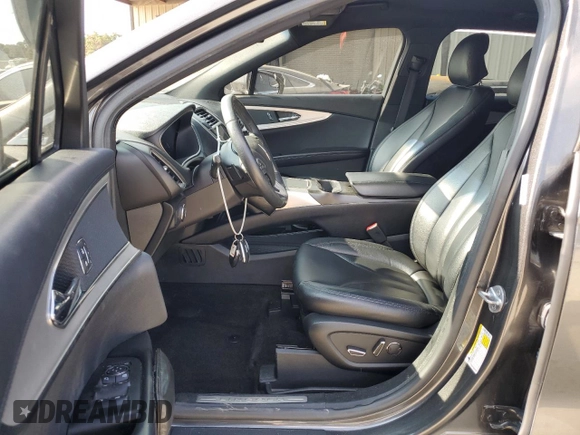 2018 Lincoln MKX Premiere z VIN 2LMPJ8JR7JBL38566, wystawiony jako Copart lot #70669944 z przebiegiem 69 860 mil mil oraz Szkoda całkowita • Salvage title. Historia ofert i sprzedaży dostępna na DreamBid. Obrazek 7.