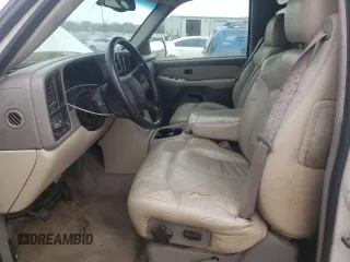 2000 Chevrolet Suburban LT with VIN 3GNEC16T8YG223051, listed as a Copart auction lot 84419604 with 237,923 mi miles and Clean Title. Bid and sale history available at carsss.com. Image 7.