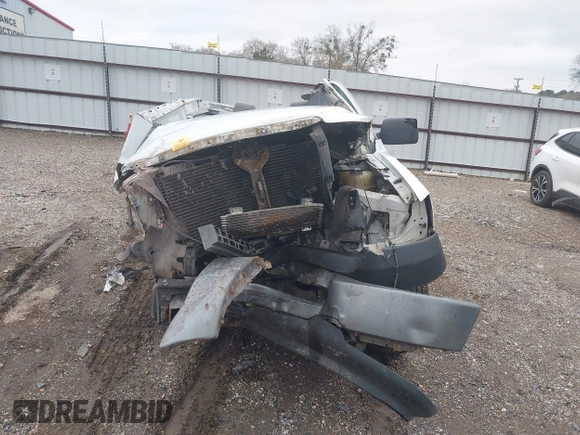 2008 Ford F-150 XL z VIN 1FTRF12W68KE70627, wystawiony jako IAAI lot #41448219 z przebiegiem Nie podano mil oraz . Historia ofert i sprzedaży dostępna na DreamBid. Obrazek 10.