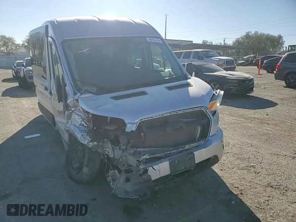 2022 Ford Transit Passenger XL z VIN 1FBAX2CG8NKA05435, wystawiony jako Copart lot #86762754 z przebiegiem 42 707 mil mil oraz Szkoda całkowita • Salvage title. Historia ofert i sprzedaży dostępna na DreamBid. Obrazek 11.