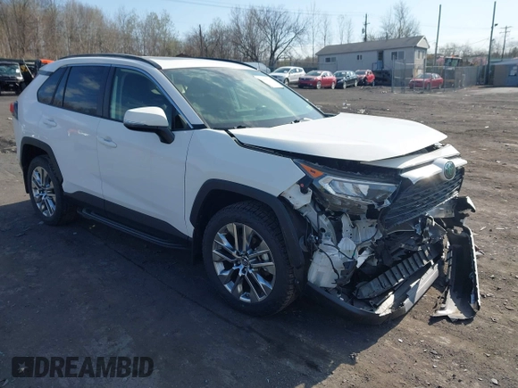 2019 Toyota RAV4 XLE Premium with VIN JTMA1RFV9KD013771, listed as a IAAI auction lot 42055558 with 36,585 mi miles. Bid and sale history available at carsss.com. Image 1.