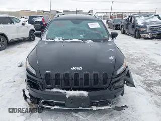 2018 Jeep Cherokee Limited with VIN 1C4PJMDB9JD564528, listed as a IAAI auction lot 41601139 with 110,711 mi miles. Bid and sale history available at carsss.com. Image 12.