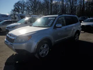 2009 Subaru Forester X with VIN JF2SH636X9G733912, listed as a Copart auction lot 86108084 with 97,940 mi miles and Salvage title. Bid and sale history available at DreamBid. Image 1.