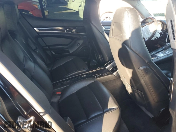 2015 Porsche Panamera 4 z VIN WP0AA2A73FL006861, wystawiony jako Copart lot #87759615 z przebiegiem 89 383 mil mil oraz Szkoda całkowita • Salvage title. Historia ofert i sprzedaży dostępna na DreamBid. Obrazek 11.