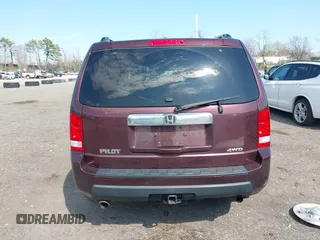 2011 Honda Pilot EX-L with VIN 5FNYF4H58BB060797, listed as a IAAI auction lot 42027084 with 175,466 mi miles. Bid and sale history available at carsss.com. Image 16.
