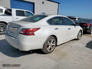 2015 Nissan Altima 2.5 S with VIN 1N4AL3AP9FN404764, listed as a Copart auction lot 52786325 with 95,589 mi miles and Clean Title. Bid and sale history available at carsss.com. Image 3.