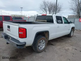 2015 GMC Sierra 1500 SLE with VIN 3GTU2UECXFG195356, listed as a IAAI auction lot 41777752 with 171,549 mi miles. Bid and sale history available at carsss.com. Image 4.