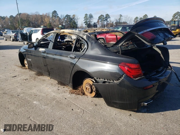 2014 BMW 7 Series ALPINA B7 with VIN WBAYE8C53ED135058, listed as a Copart auction lot 84494854 with 0 mi miles and Salvage Title. Bid and sale history available at carsss.com. Image 2.