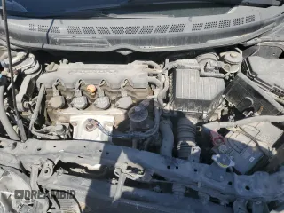 2006 Honda Civic LX z VIN 1HGFA16556L087984, wystawiony jako Copart lot #54978045 z przebiegiem 204 822 mil mil oraz Szkoda całkowita • Salvage title. Historia ofert i sprzedaży dostępna na DreamBid. Obrazek 12.