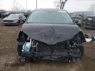 2018 Toyota Sienna LE Auto Access Seat with VIN 5TDKZ3DC4JS948792, listed as a Copart auction lot 52949475 with Not Provided miles and Salvage Title. Bid and sale history available at carsss.com. Image 5.