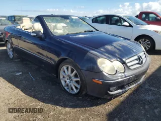 2007 Mercedes-Benz CLK 350 with VIN WDBTK56F27T078917, listed as a Copart auction lot 76974544 with Not Provided miles and Non Repairable. Bid and sale history available at DreamBid. Image 4.