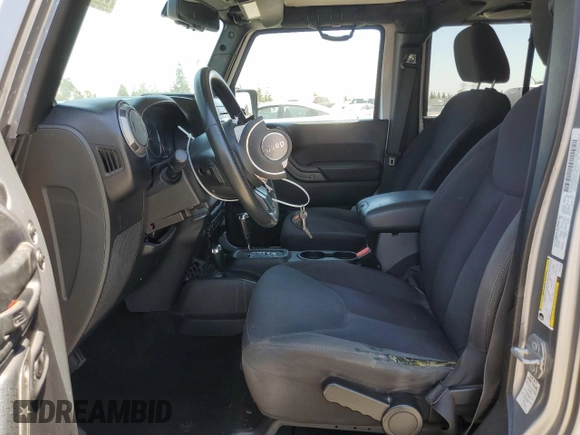 2014 Jeep Wrangler Unlimited Sport with VIN 1C4HJWDG1EL221302, listed as a Copart auction lot 63331015 with 213,912 mi miles and Salvage title. Bid and sale history available at DreamBid. Image 7.