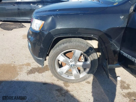 2011 Jeep Grand Cherokee Overland Summit with VIN 1J4RR6GT2BC560761, listed as a IAAI auction lot 41755210 with 161,139 mi miles. Bid and sale history available at carsss.com. Image 6.