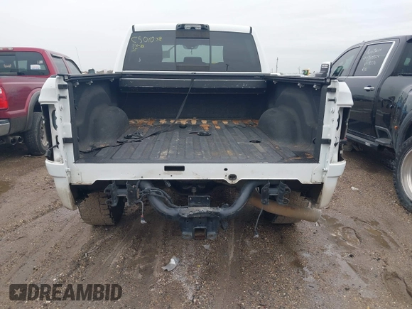 2018 Ram 2500 Laramie with VIN 3C6UR5FL7JG260700, listed as a IAAI auction lot 41343304 with Not provided miles and . Bid and sale history available at DreamBid. Image 15.