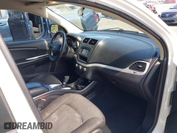 2015 Dodge Journey SXT with VIN 3C4PDCBG4FT727376, listed as a IAAI auction lot 42029881 with 151,042 mi miles. Bid and sale history available at carsss.com. Image 5.