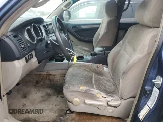 2004 Toyota 4Runner SR5 с VIN JTEZU14RX48010628, выставлен на аукционе Copart как лот 60250795 с пробегом 346 581 миль миль и Списание • Salvage title. История ставок и продаж доступна на DreamBid. Изображение 7.