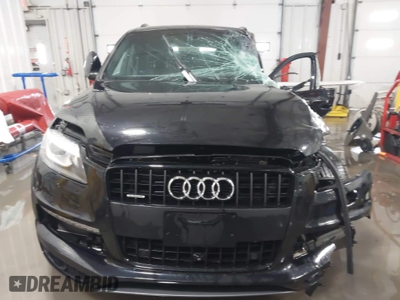 2015 Audi Q7 3.0L TDI Prestige with VIN WA1WMAFE5FD016231, listed as a IAAI auction lot 41221219 with 108,632 mi miles. Bid and sale history available at carsss.com. Image 13.