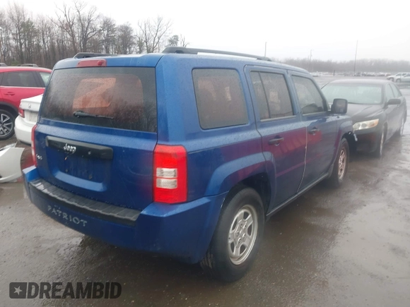 2010 Jeep Patriot Sport with VIN 1J4NF2GB0AD500526, listed as a IAAI auction lot 41694842 with 139,508 mi miles. Bid and sale history available at carsss.com. Image 4.