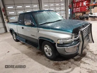 1997 Dodge 1500 with VIN 3B7HC13Y8VG723485, listed as a IAAI auction lot 41340037 with 142,406 mi miles and . Bid and sale history available at DreamBid. Image 1.