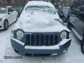 2007 Jeep Compass Sport with VIN 1J8FF47W37D260933, listed as a IAAI auction lot 41339447 with 0 mi miles. Bid and sale history available at carsss.com. Image 6.