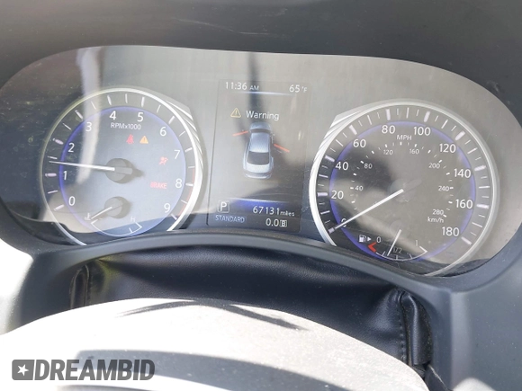 2015 Infiniti Q50 Premium with VIN JN1BV7AP9FM355526, listed as a IAAI auction lot 42010401 with 67,131 mi miles. Bid and sale history available at carsss.com. Image 7.