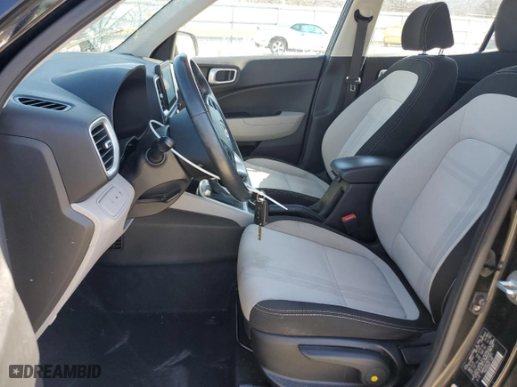 2022 Hyundai Venue SEL with VIN KMHRC8A37NU177811, listed as a Copart auction lot 43708975 with 52,895 mi miles and Salvage Title. Bid and sale history available at carsss.com. Image 7.