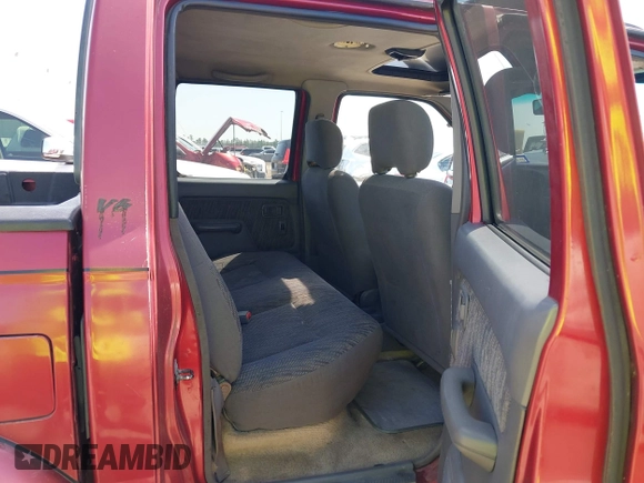2000 Nissan Frontier XE с VIN 1N6ED27T3YC375054, выставлен на аукционе IAAI как лот 41873026 с пробегом 287 604 миль миль и . История ставок и продаж доступна на DreamBid. Изображение 8.
