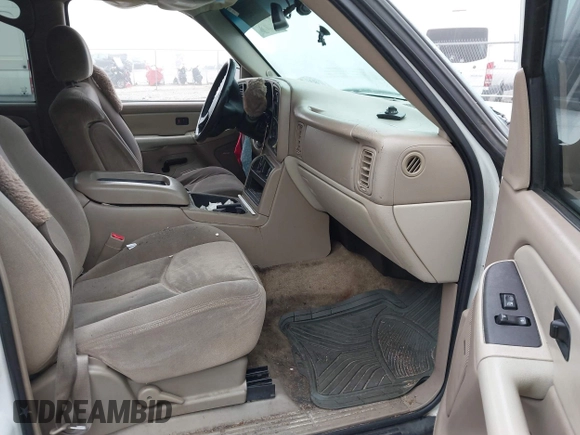2003 GMC Yukon SLT with VIN 1GKEC13Z33R175358, listed as a IAAI auction lot 41801299 with 269,167 mi miles. Bid and sale history available at carsss.com. Image 5.