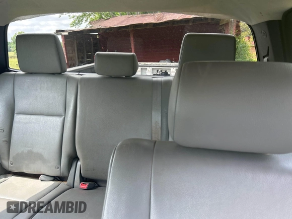 2012 Toyota Tundra 4WD Truck with VIN 5TFUW5F19CX253133, listed as a IAAI auction lot 42147346 with 322,207 mi miles. Bid and sale history available at carsss.com. Image 8.