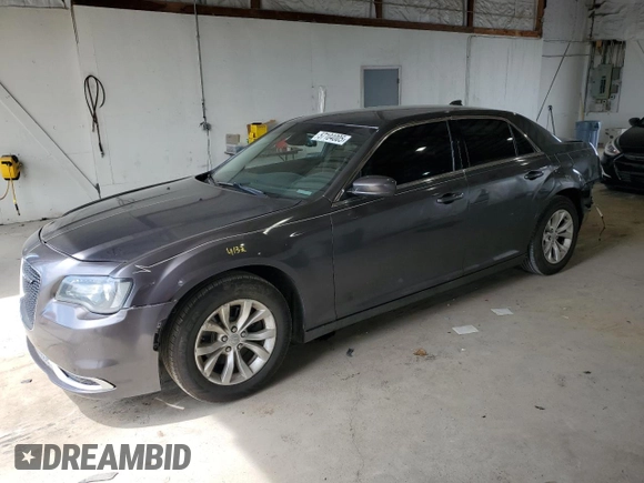 2015 Chrysler 300 Limited z VIN 2C3CCAAGXFH853441, wystawiony jako Copart lot #57104005 z przebiegiem 209 980 mil mil oraz Szkoda całkowita • Salvage title. Historia ofert i sprzedaży dostępna na DreamBid. Obrazek 1.