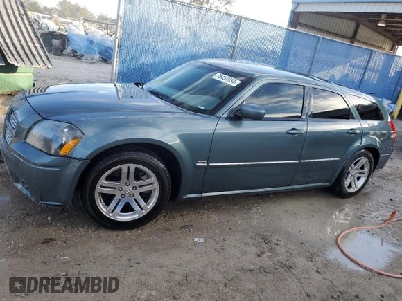 2005 Dodge Magnum RT z VIN 2D4GV58295H549141, wystawiony jako Copart lot #76452934 z przebiegiem 194 588 mil mil oraz Szkoda całkowita • Salvage title. Historia ofert i sprzedaży dostępna na DreamBid. Obrazek 1.