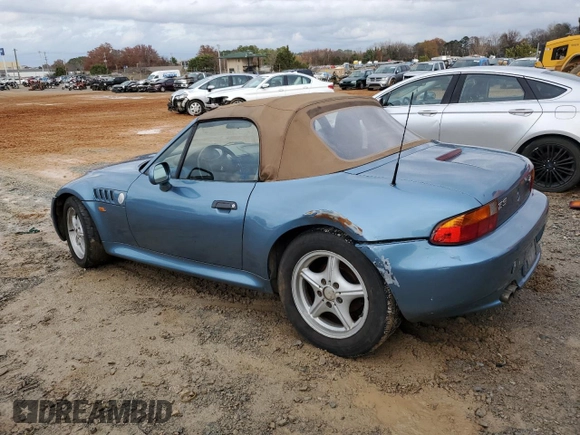 1999 BMW Z3 2.5 z VIN 4USCH9339XLG00330, wystawiony jako Copart lot #84219534 z przebiegiem Nie podano mil oraz Czysty tytuł • Clean title. Historia ofert i sprzedaży dostępna na DreamBid. Obrazek 2.