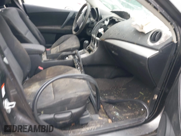 2010 Mazda 3 i Sport with VIN JM1BL1SF1A1235008, listed as a IAAI auction lot 42199889 with Not Provided miles and . Bid and sale history available at DreamBid. Image 5.