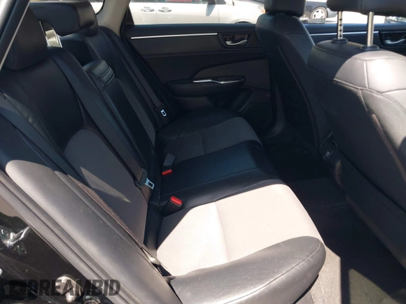 2019 Honda Clarity z VIN JHMZC5F15KC006498, wystawiony jako IAAI lot #42384751 z przebiegiem 368 395 mil mil oraz . Historia ofert i sprzedaży dostępna na DreamBid. Obrazek 8.